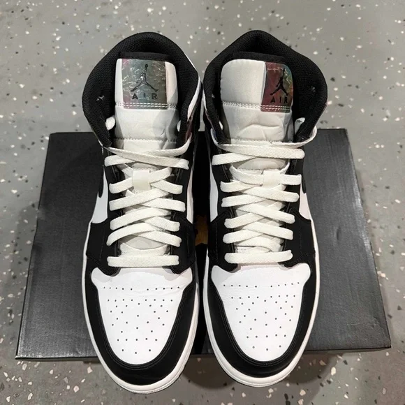 Air Jordan 1 Mid SE ‘Heat Reactive - Color Change’